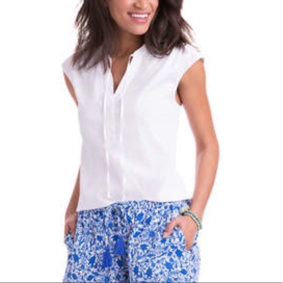 NWOT vineyard vines poplin popover - Picture 3 of 3